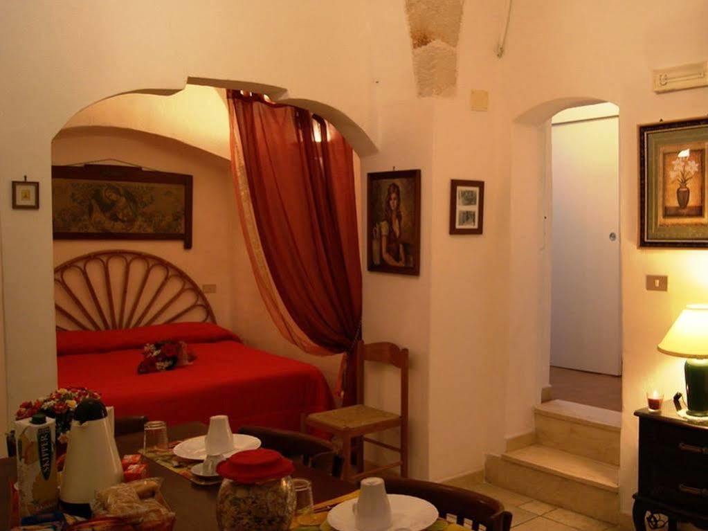 Готель Borgo San Martino Бра Екстер'єр фото