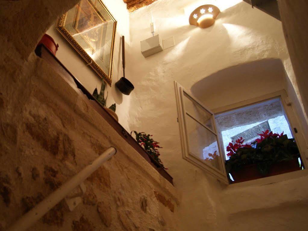 Готель Borgo San Martino Бра Екстер'єр фото